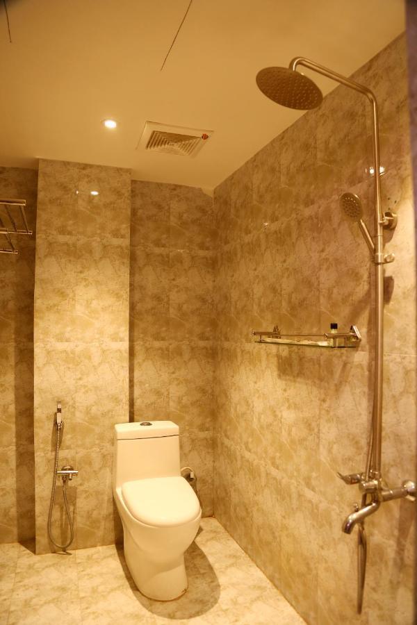Nitheesh Residency Hotel Káncsipuram Kültér fotó