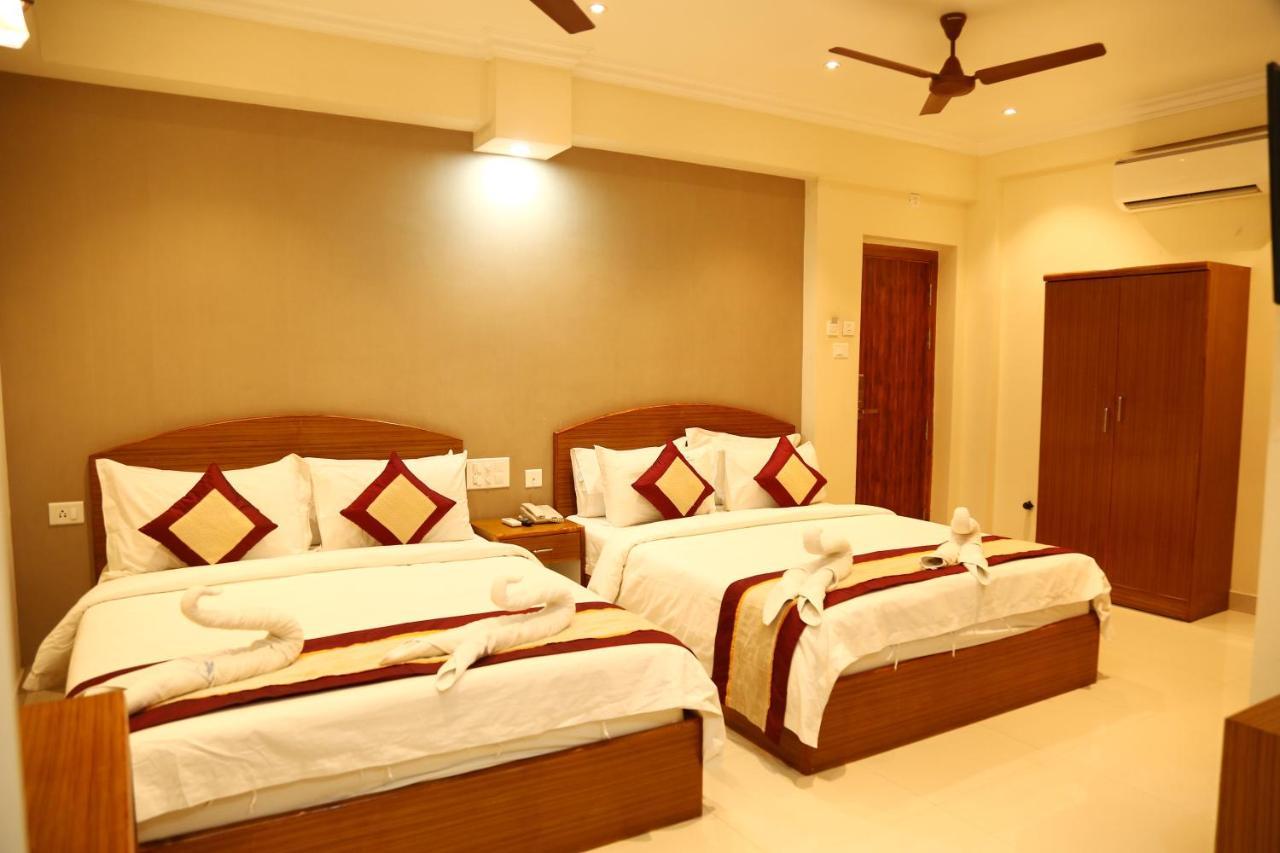 Nitheesh Residency Hotel Káncsipuram Kültér fotó