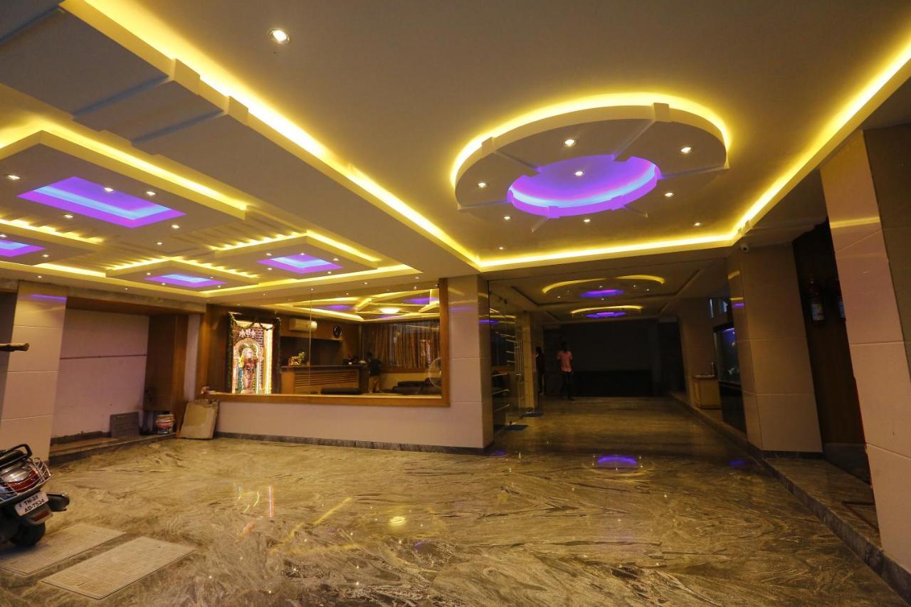 Nitheesh Residency Hotel Káncsipuram Kültér fotó